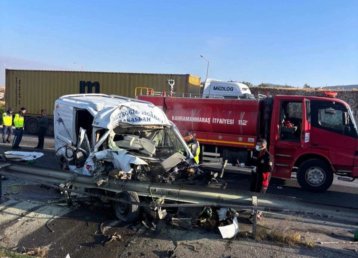 B&uuml;y&uuml;kşehir İtfaiyesi Hep Sahada; 2025 Yılında Etkin Hizmet!