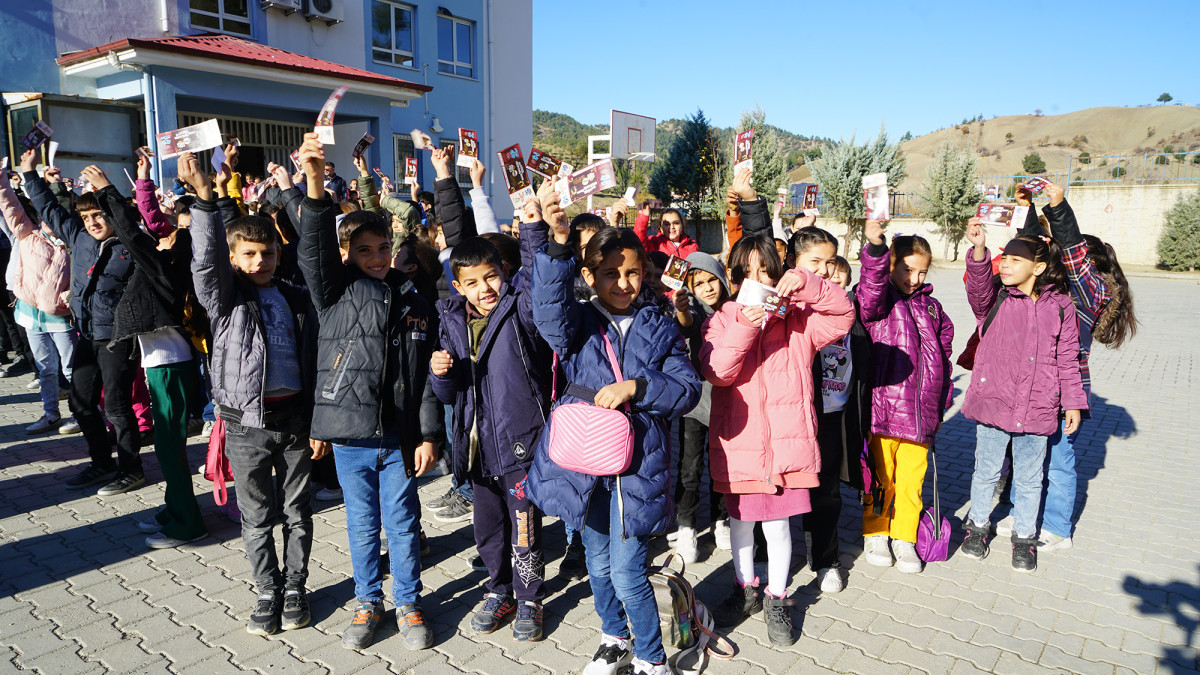 Büyükşehir, Kırsal Mahalleler ile Fuar Arasına Köprü Kurdu!