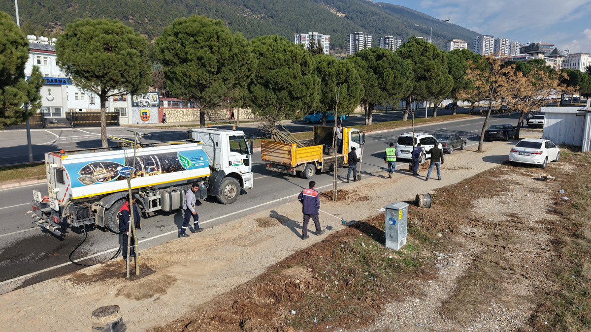 Büyükşehir, Şehirde Yeşil Dönüşüm Başlattı!