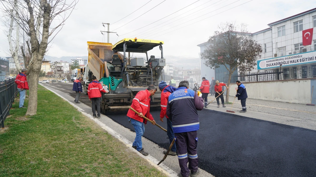 B&uuml;y&uuml;kşehir&rsquo;den Dulkadiroğlu ve Onikişubat&rsquo;ta Asfalt Seferberliği!