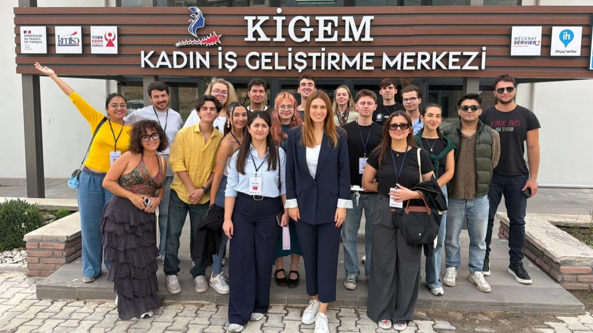 B&uuml;y&uuml;kşehir&rsquo;den Gen&ccedil;lik &Ccedil;alışmalarında Uluslararası İş Birliği!