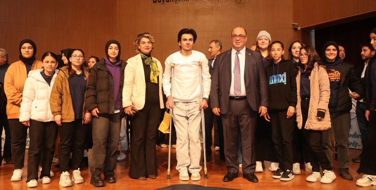 Dulkadiroğlu'nda Liseli Gen&ccedil;lere K&uuml;lt&uuml;r Ve Fikir Projesi Bilgi Yarışması!