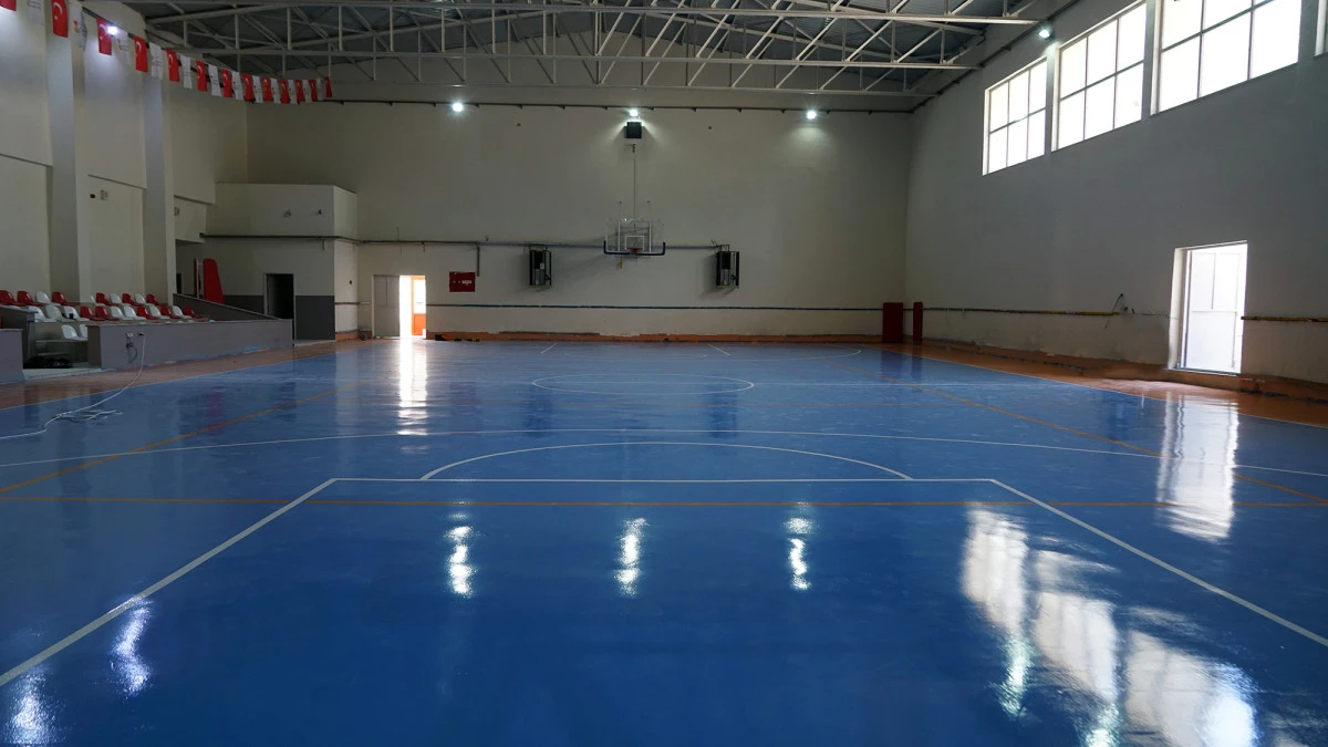 Hacı Bayram Veli Spor Salonu Yenileniyor; Kahramanmaraş Sporda Yeni Bir Nefes Daha Alıyor!