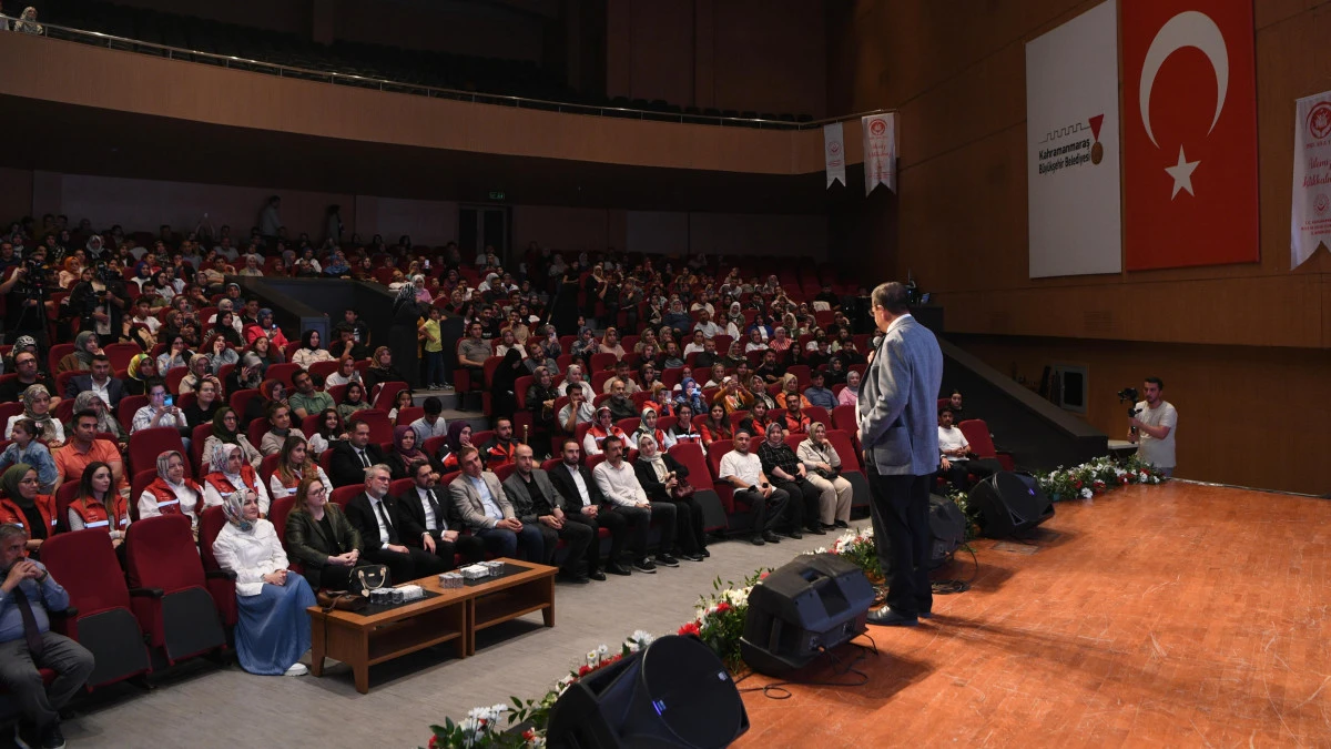 Hayati İnan&ccedil;, Sağlam Bir Aile, Sarsılmaz Bir Toplumun Temelidir!