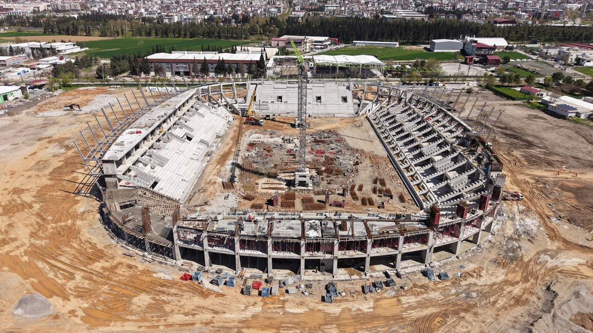 Kahramanmaraş Stadyumu Hızla Y&uuml;kseliyor!