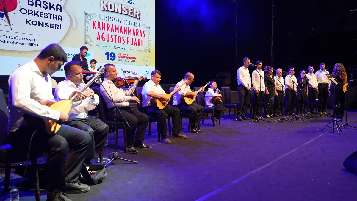 Mehmet Kalalı ve Bir Başka Orkestra&rsquo;dan Ağustos Fuarı&rsquo;nda M&uuml;zik Ş&ouml;leni!