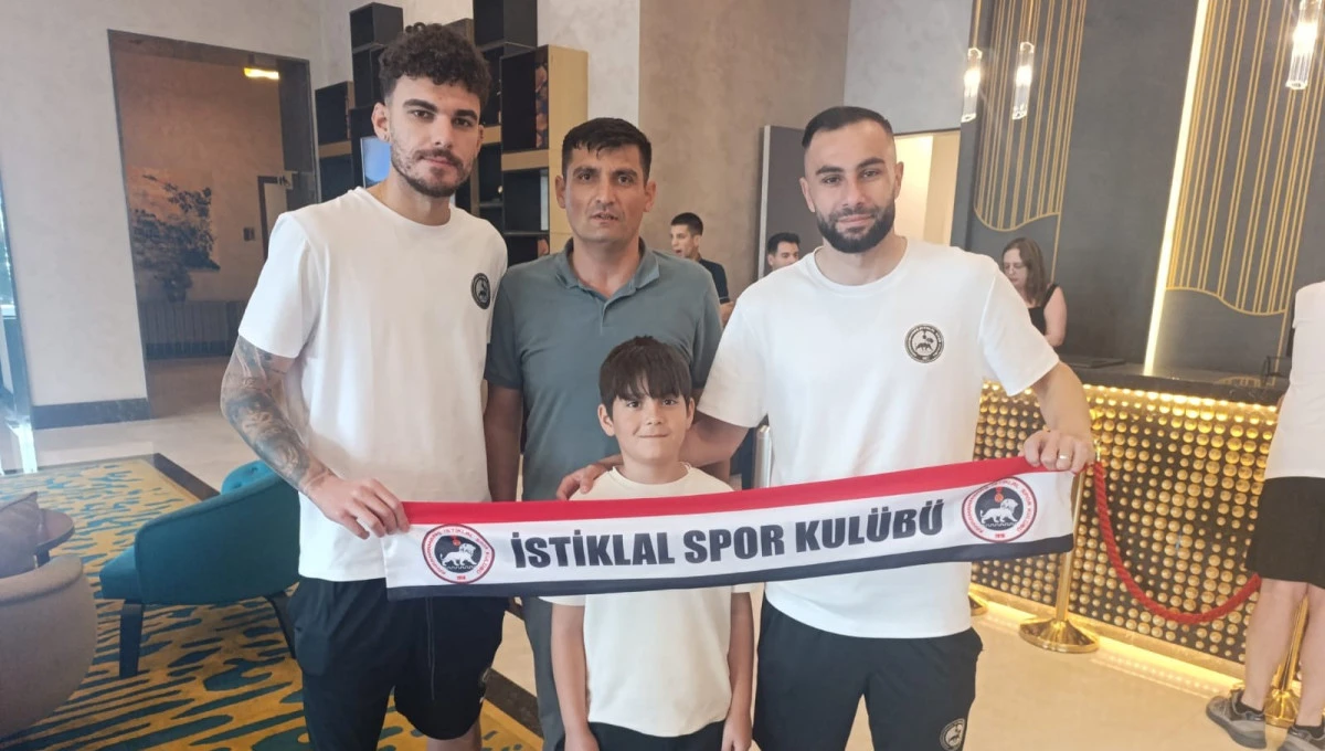 MYP&rsquo;li Akkurt İstiklal Spor&rsquo;a Destek İ&ccedil;in Antalya&rsquo;da!