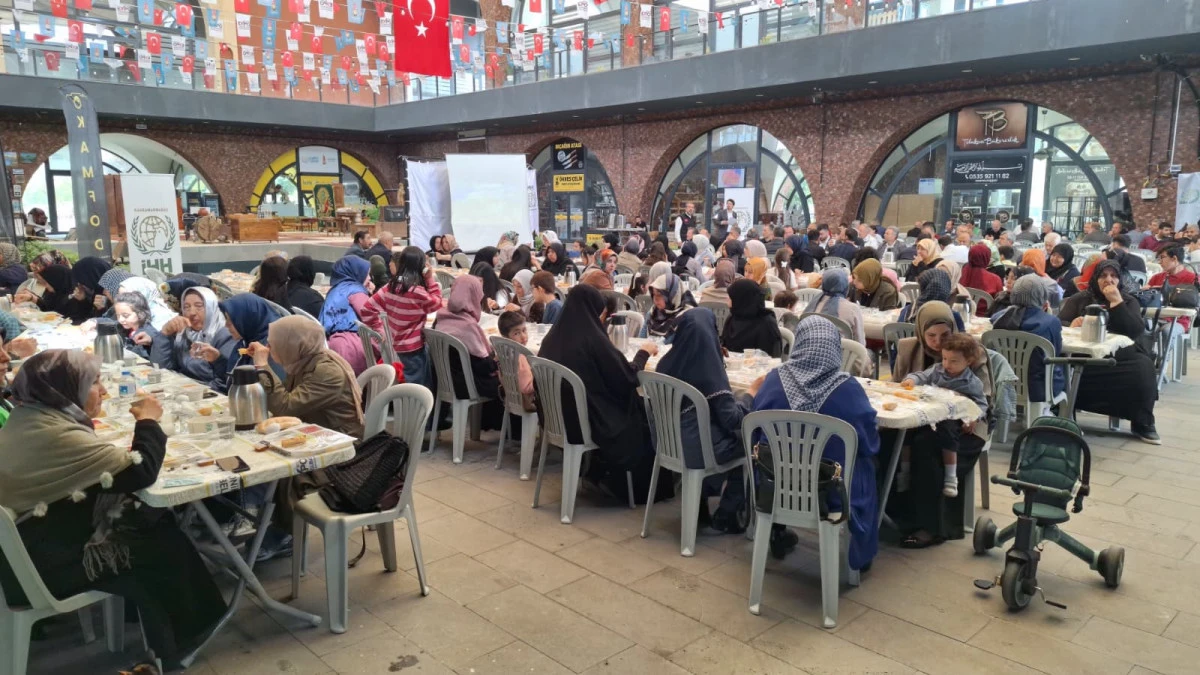 Onikişubat Belediyesi ve İHH, bayramda 250 yetim &ccedil;ocuğun y&uuml;z&uuml;n&uuml; g&uuml;ld&uuml;recek!