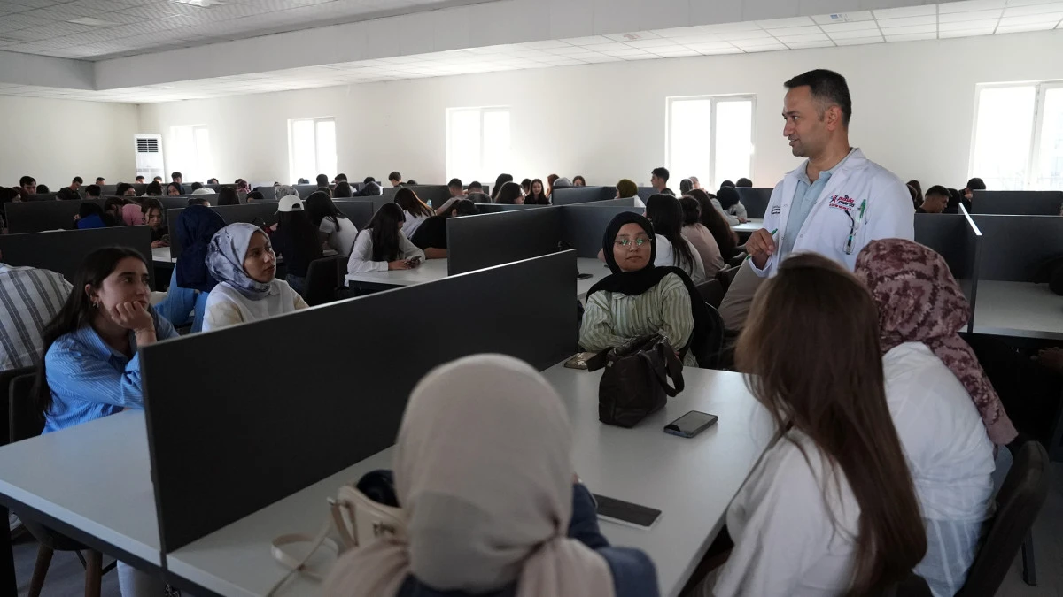 Pusula Maraş Eğitim Merkezi&rsquo;nde İlk Ders Zili &Ccedil;aldı!