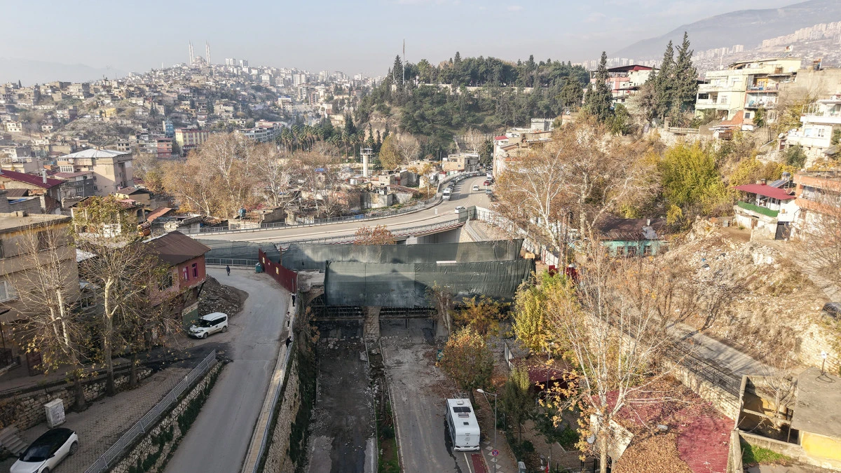 Şehrin Tarihi Yapıları Tek Tek Yenileniyor!