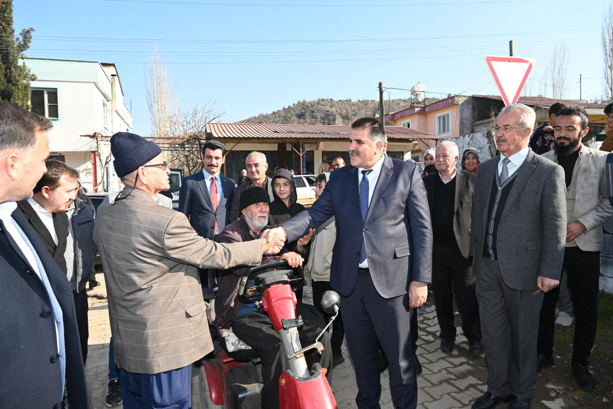 Yeşilyöre’de Pazar heyecanı Başkan Karaca’ya teşekkür!